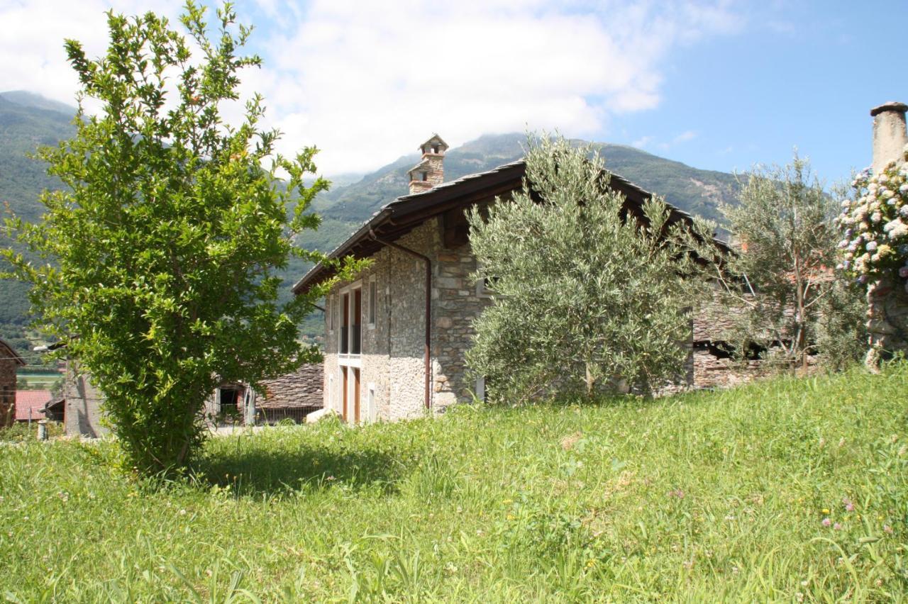 Relais Del Brigante Bed & Breakfast Settimo Vittone Ngoại thất bức ảnh